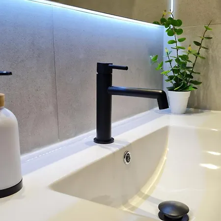 Appartamento Nuevo, Luminoso Y Céntrico. Parking Gratis Bilbao