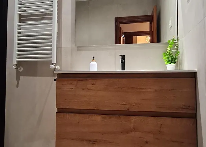 Nuevo, Luminoso Y Centrico. Parking Gratis Bilbao