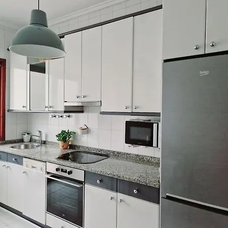 Apartman Nuevo, Luminoso Y Centrico. Parking Gratis *