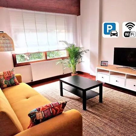 Apartman Nuevo, Luminoso Y Centrico. Parking Gratis